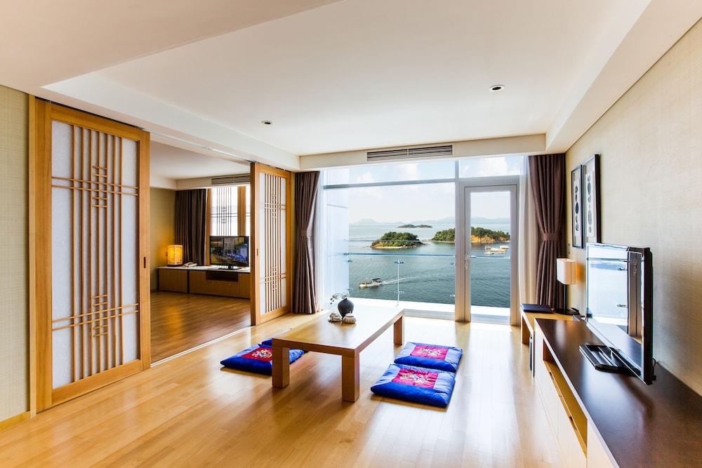 Hidden Bay Hotel Yeosu Exterior foto