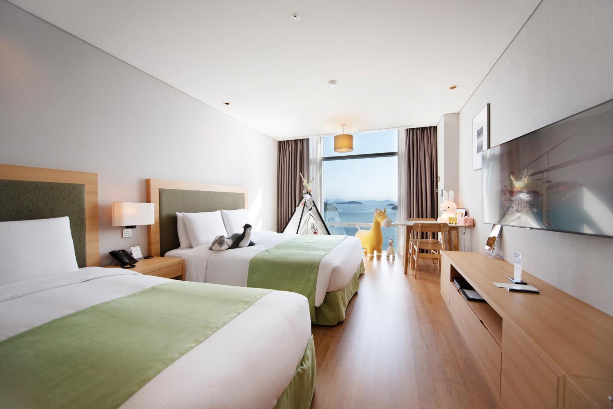 Hidden Bay Hotel Yeosu Exterior foto
